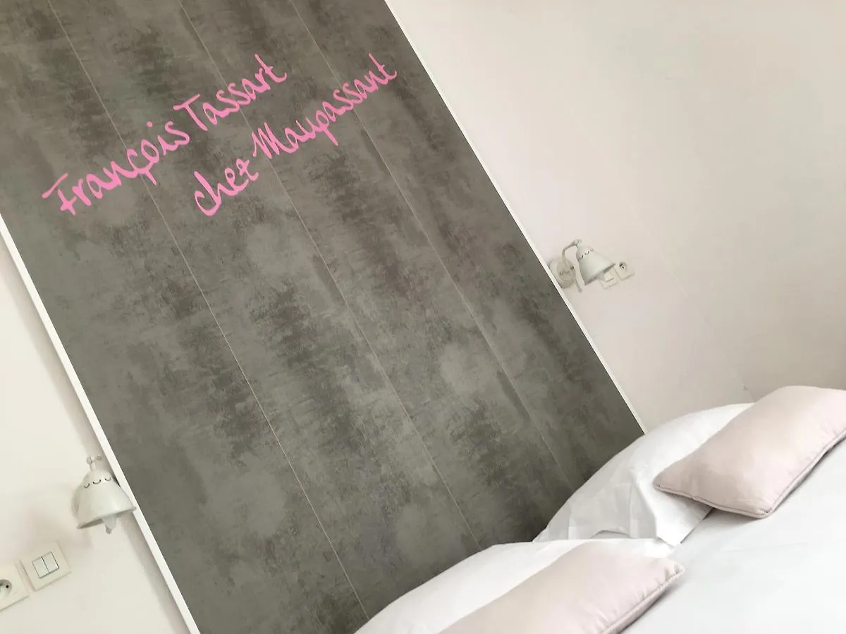 ***  Hotel Chalet De L'Isere Cannes France