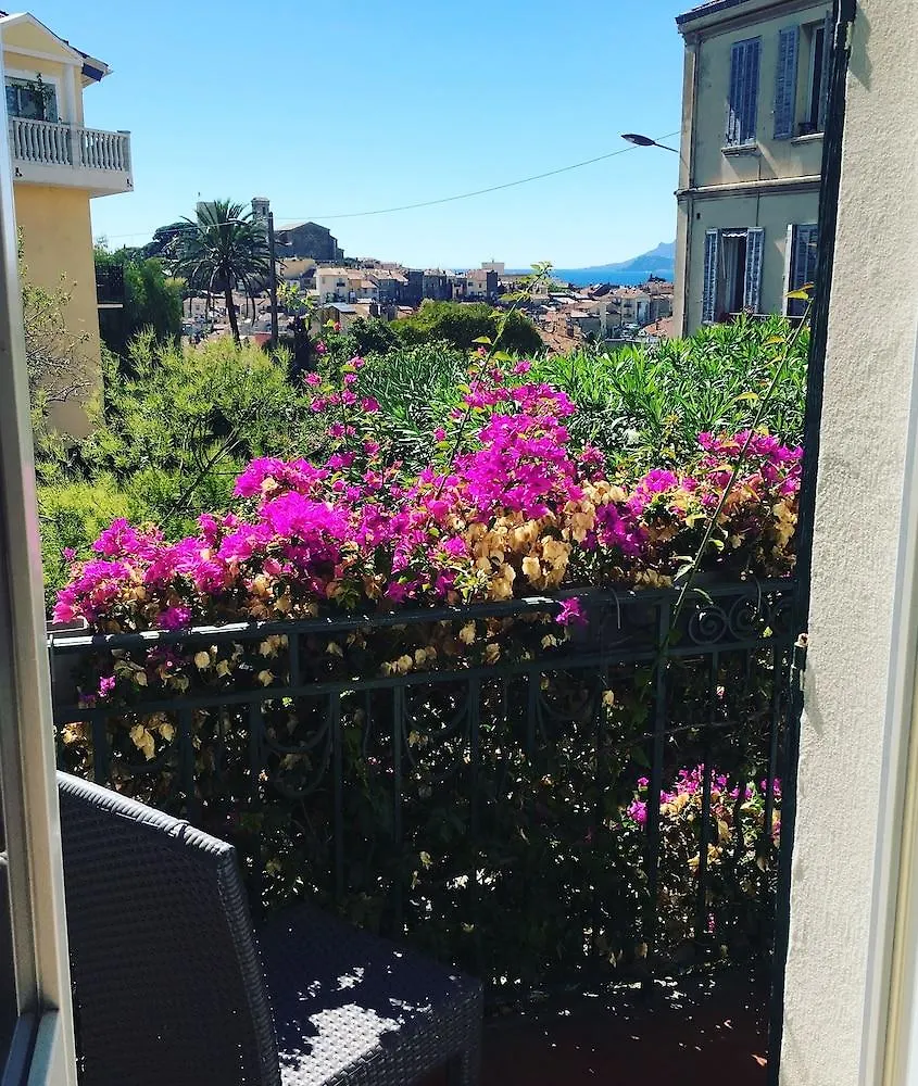 Hotel Chalet De L'Isere Cannes