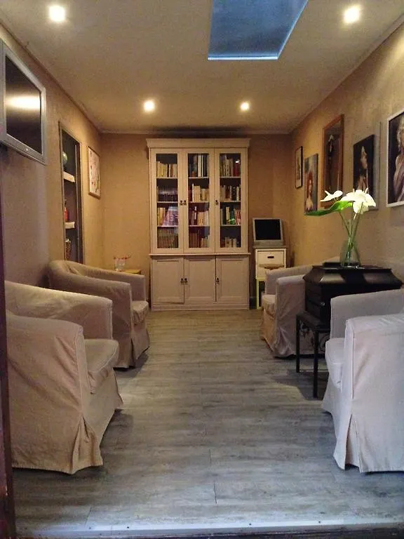 Hotel Chalet De L'Isere Cannes