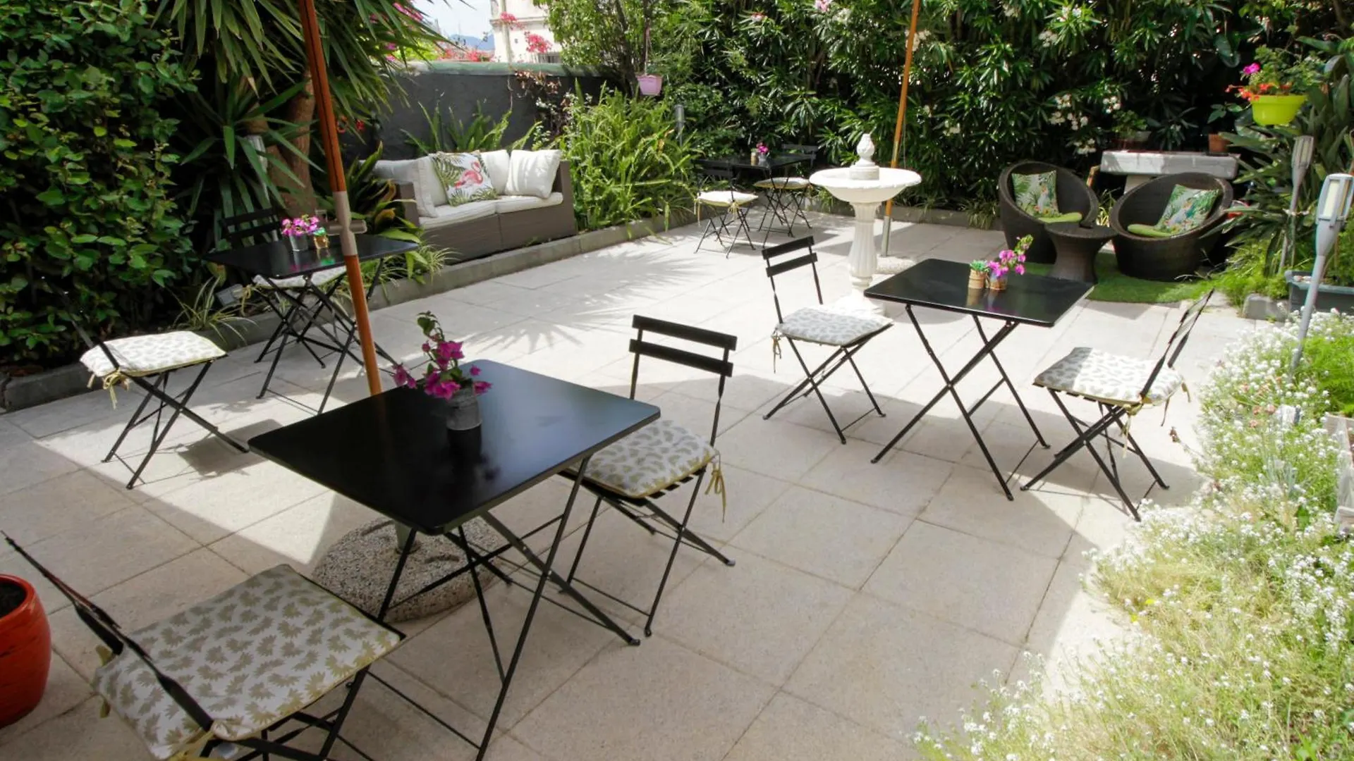 Hotel Chalet De L'Isere Cannes