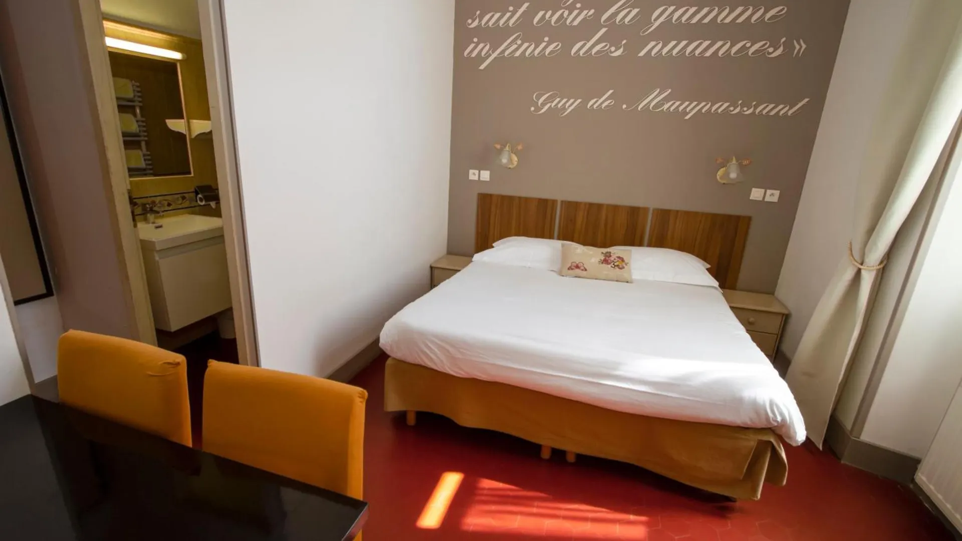 Hotel Chalet De L'Isere Cannes