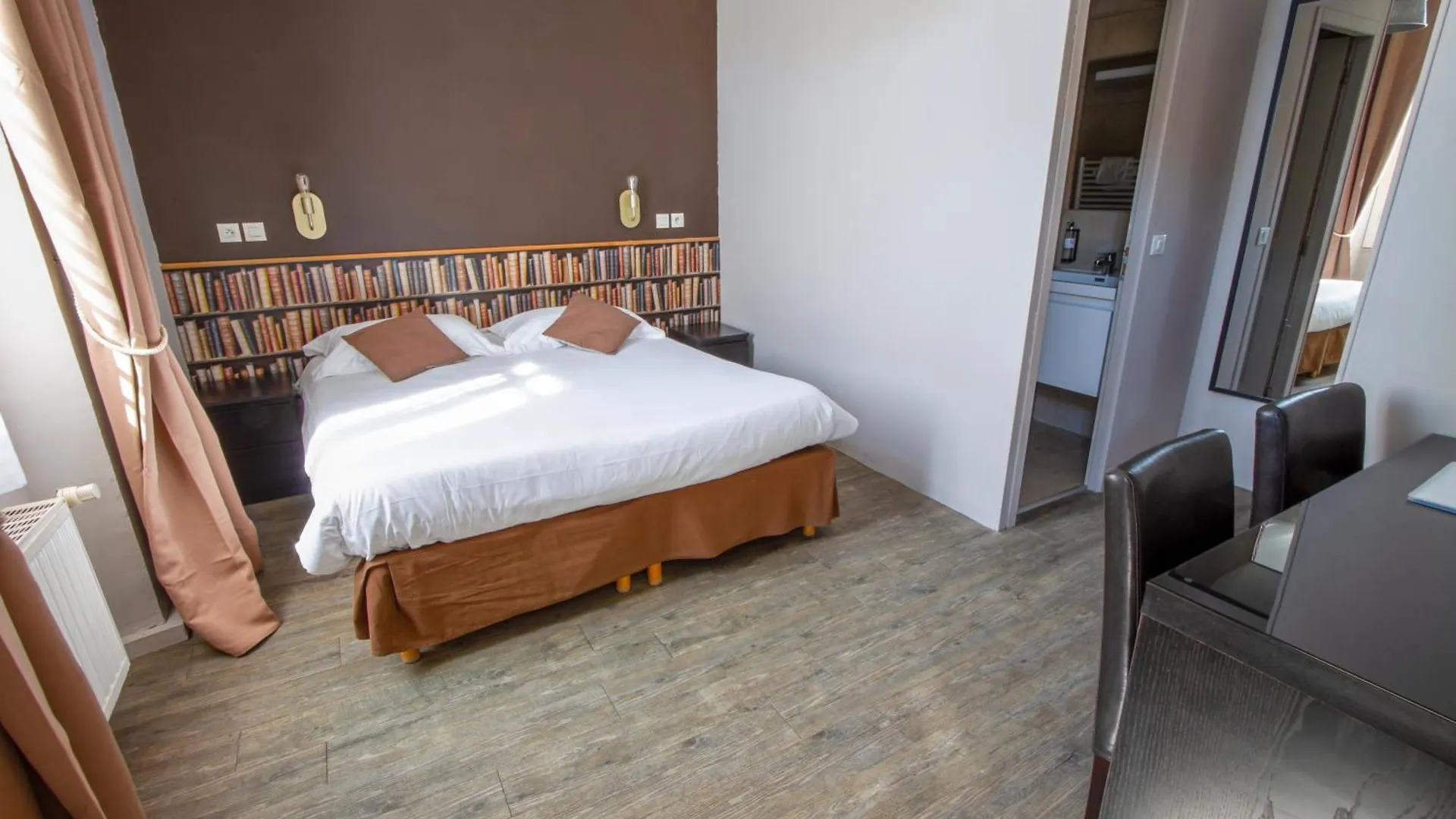 Hotel Chalet De L'Isere Cannes