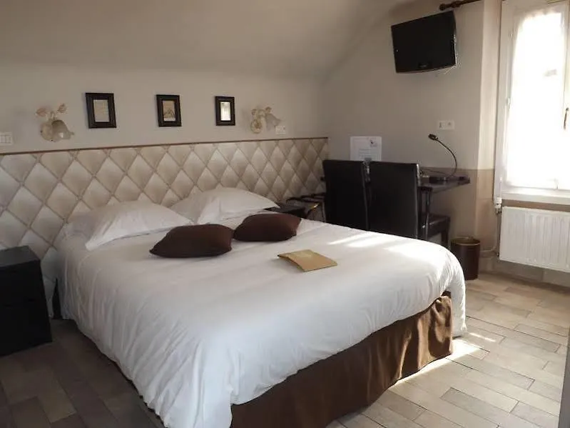 Hotel Chalet De L'Isere Cannes