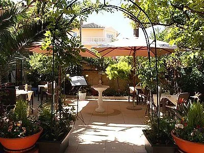 Hotel Chalet De L'Isere Cannes France